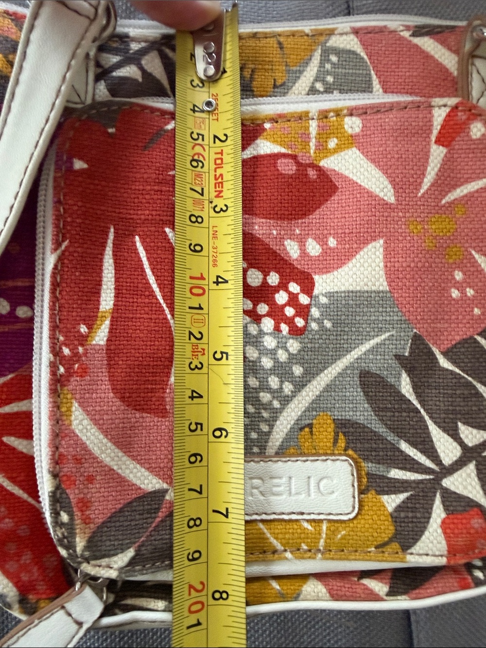Relic Colorful Floral Crossbody with White Strap - Picture 5 of 8